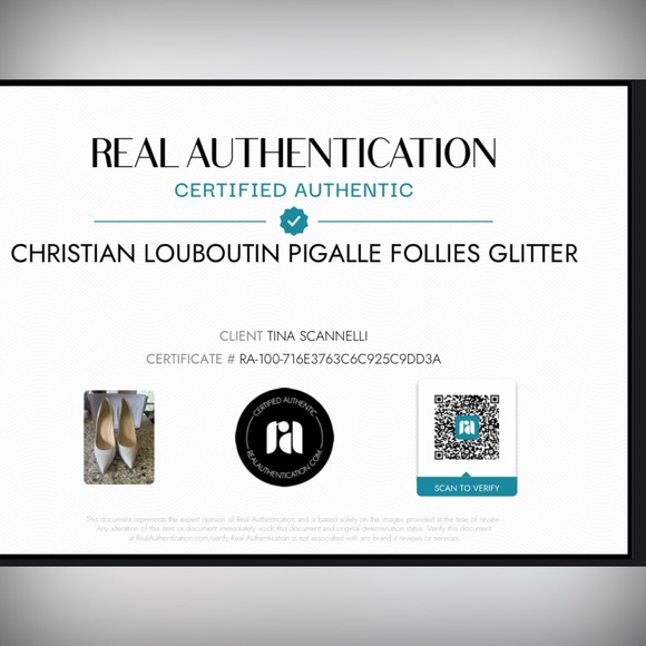 Christian Louboutin
Pigalle glitter heels with COA - Picture 7 of 7